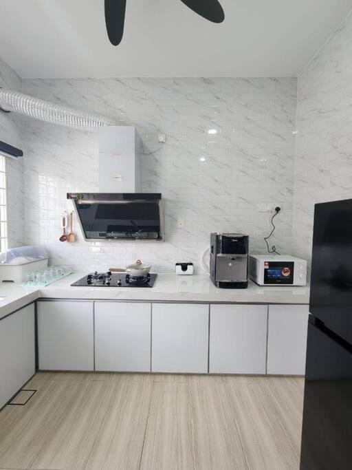 2 Garden Avenue Premium 1000 Rumah percutian Seremban